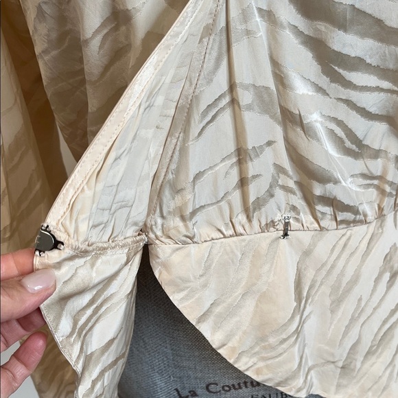 NWOT RONNY KOBO Silk Cream Zebra Print Women's Wrap Blouse, Size M - Picture 6 of 13